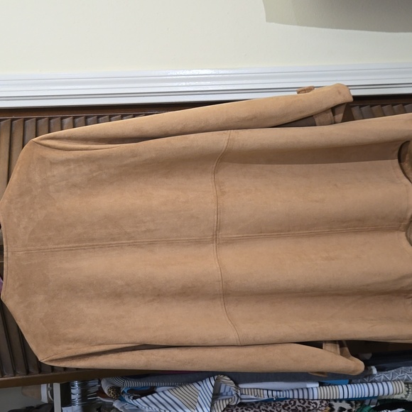 Faux SUEDE long COAT NWOT - Picture 5 of 7